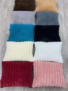 FUNDA DE COJINES DE LINEA EN JAQUARD 6/1